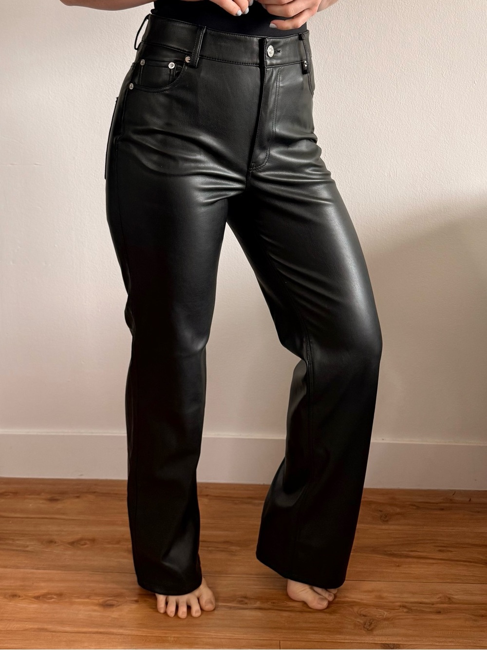 Zara Black Faux Leather Straight-Leg Trousers - Picture 4 of 4